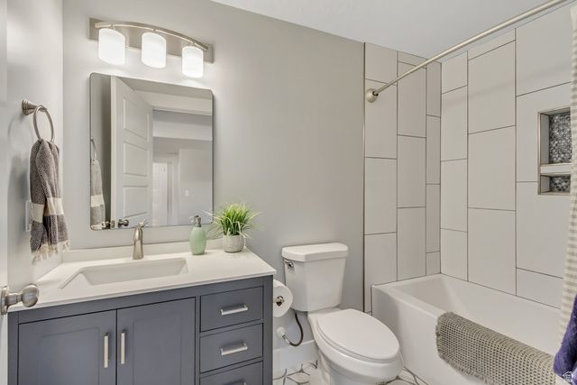 2888 S PUDDLE LN, Saratoga Springs, UT 84045