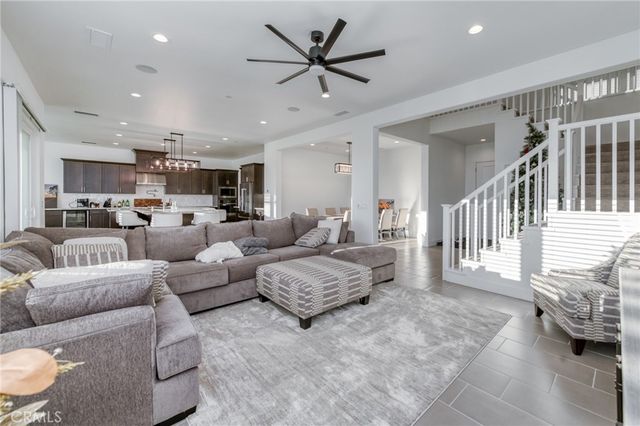 1042 Beaver Pond, Madera, CA 93636