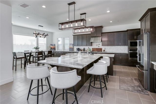 1042 Beaver Pond, Madera, CA 93636
