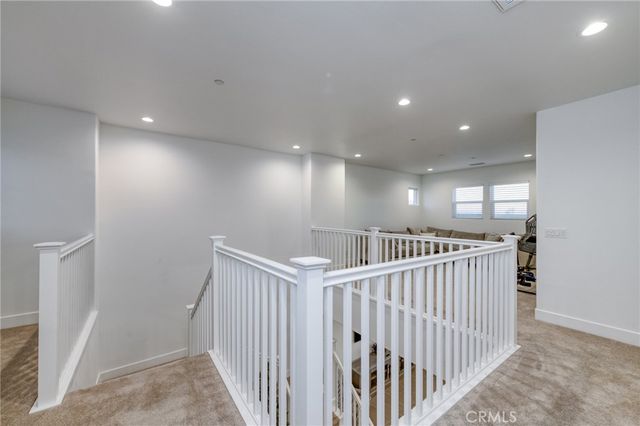 1042 Beaver Pond, Madera, CA 93636