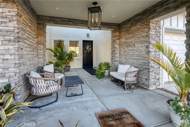 1042 Beaver Pond, Madera, CA 93636