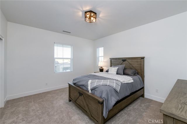 1042 Beaver Pond, Madera, CA 93636