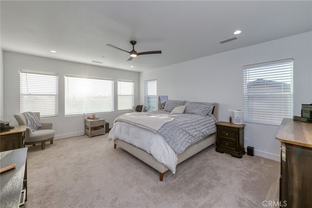 1042 Beaver Pond, Madera, CA 93636