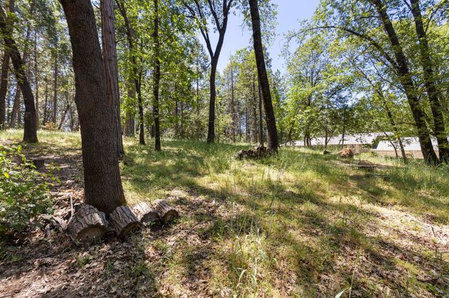 17787 Lucky Strike Trail, Sonora, CA 95370