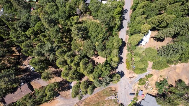 17787 Lucky Strike Trail, Sonora, CA 95370