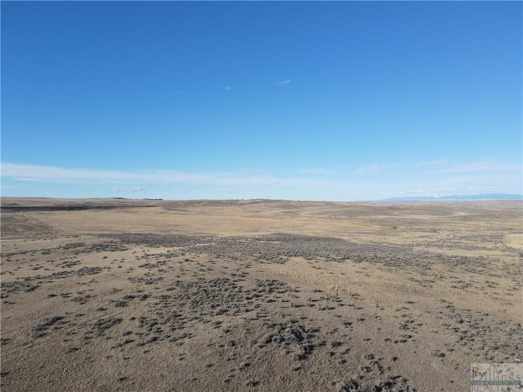 Butler Ranch on HWY 3, Broadview, MT 59046 photo 12