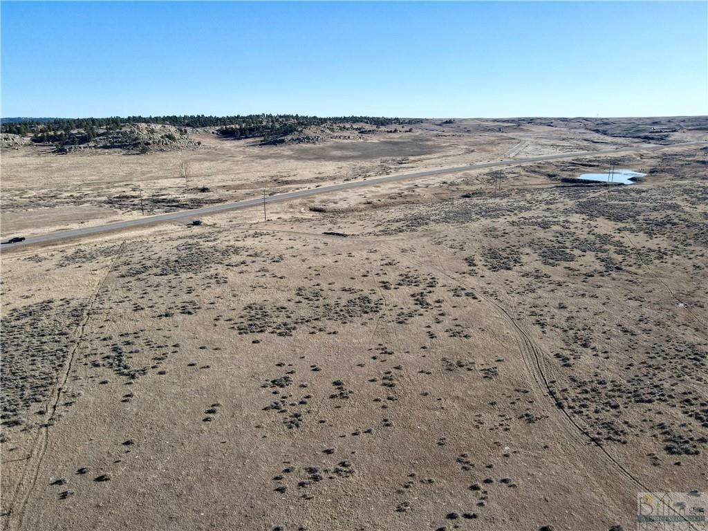 Butler Ranch on HWY 3, Broadview, MT 59046 photo 22