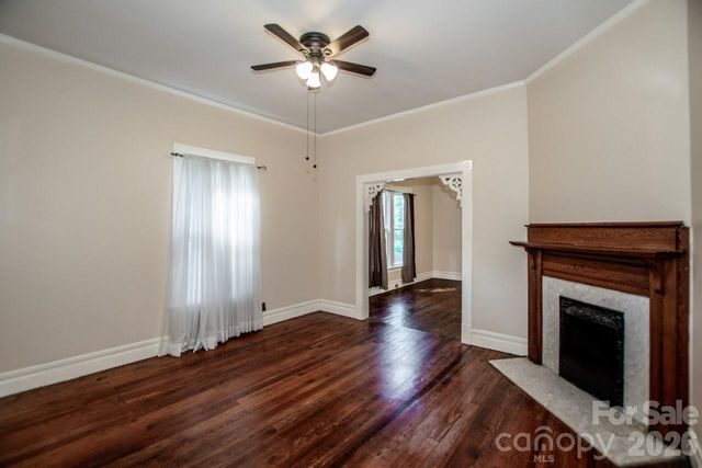 316 S Race Street, Statesville, NC 28677