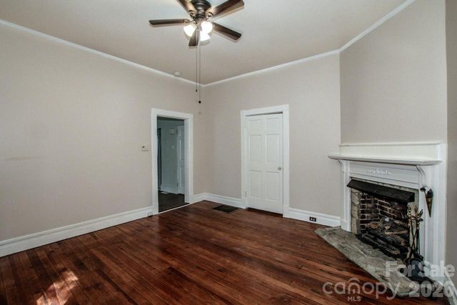 316 S Race Street, Statesville, NC 28677