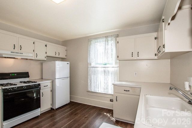 316 S Race Street, Statesville, NC 28677
