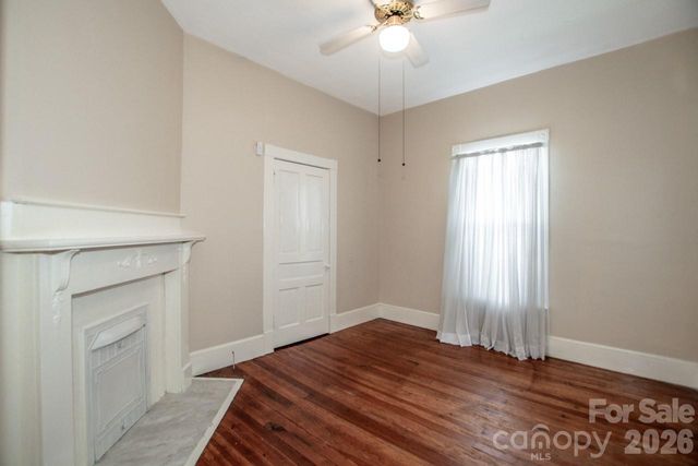 316 S Race Street, Statesville, NC 28677