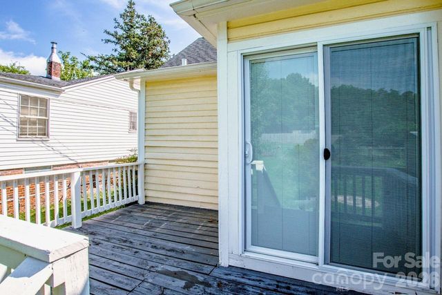316 S Race Street, Statesville, NC 28677