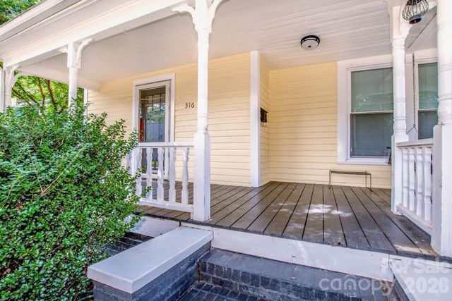 316 S Race Street, Statesville, NC 28677