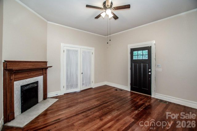316 S Race Street, Statesville, NC 28677