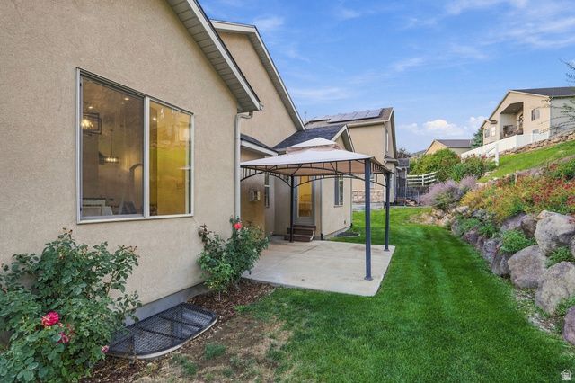 9138 N RENAISSANCE DR, Cedar Hills, UT 84062