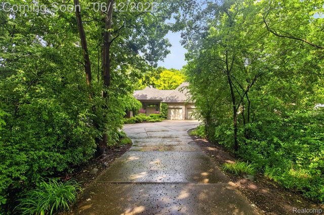 2197 S State Road, Davison Township, MI 48423