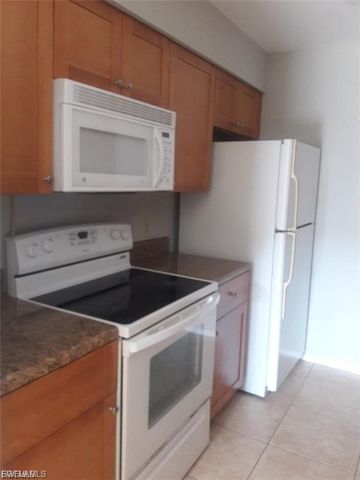 5315 Summerlin RD 1506, Fort Myers, FL 33919
