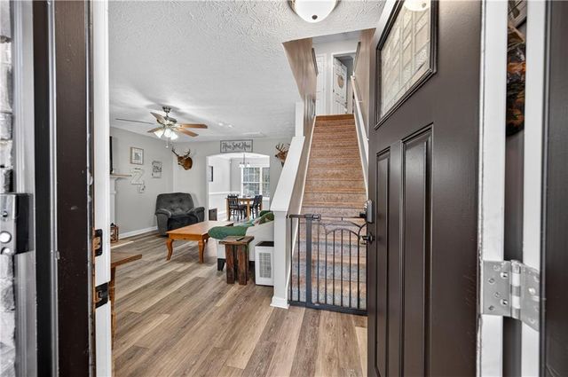 1453 Solomon Drive, Winder, GA 30680