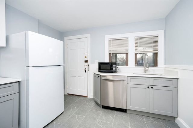 22 Weston Ave 2, Braintree, MA 02184