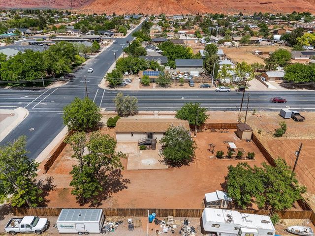 5 S MAIN ST, Ivins, UT 84738