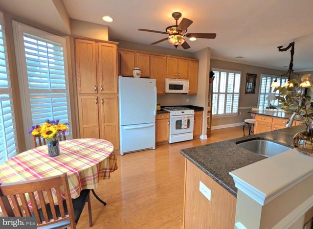 52 GOLDFINCH DR, Hamilton Twp, NJ 08690
