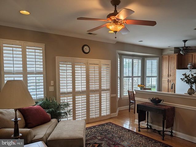 52 GOLDFINCH DR, Hamilton Twp, NJ 08690