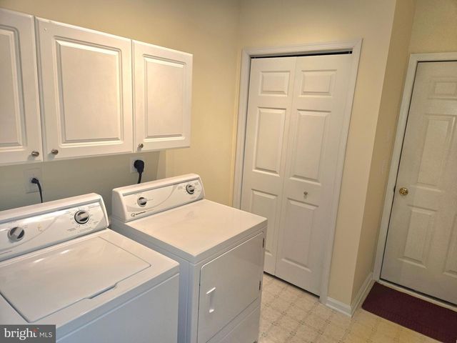 52 GOLDFINCH DR, Hamilton Twp, NJ 08690