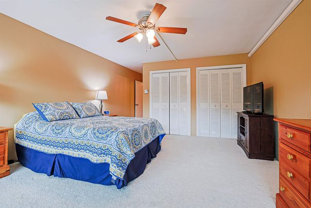 663 Cherry Valley Rd Apt 306, Gilford, NH 03249