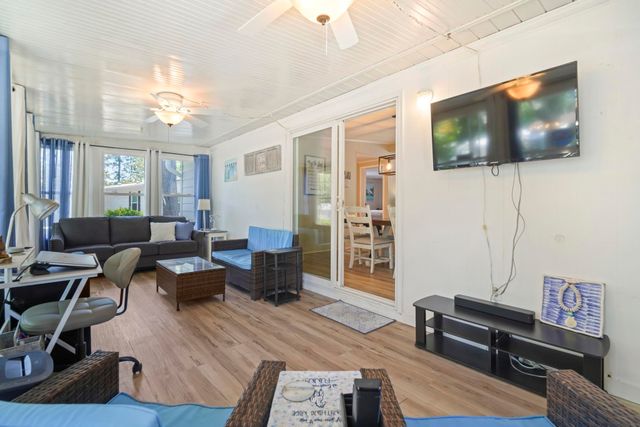 3123 Palmetto Dr., Murrells Inlet, SC 29576