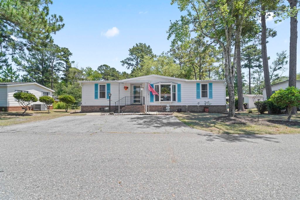 3123 Palmetto Dr., Murrells Inlet, SC 29576
