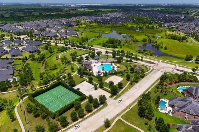 13305 Newcastle Creek Court, Houston, TX 77059
