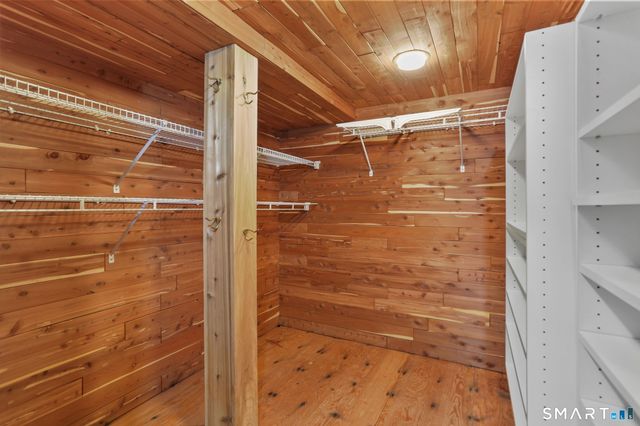 815 Valley Road, New Canaan, CT 06840