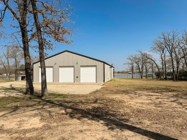 3883 Lcr 750, Thornton, TX 76687