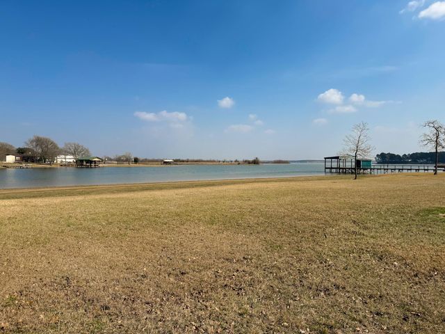 3883 Lcr 750, Thornton, TX 76687