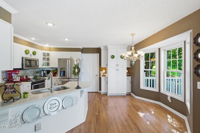 1188 White Top Road, Bluff City, TN 37618