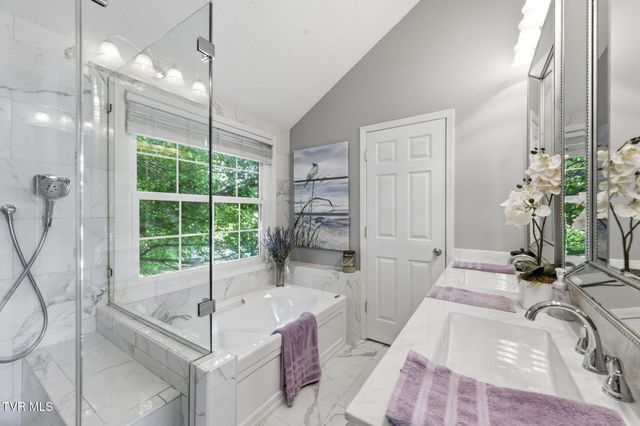 1188 White Top Road, Bluff City, TN 37618