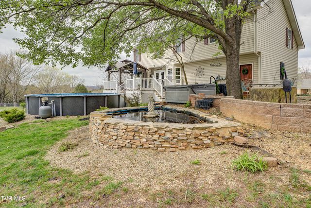 1188 White Top Road, Bluff City, TN 37618