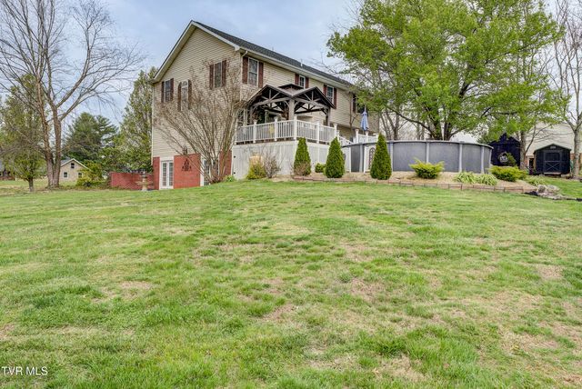 1188 White Top Road, Bluff City, TN 37618