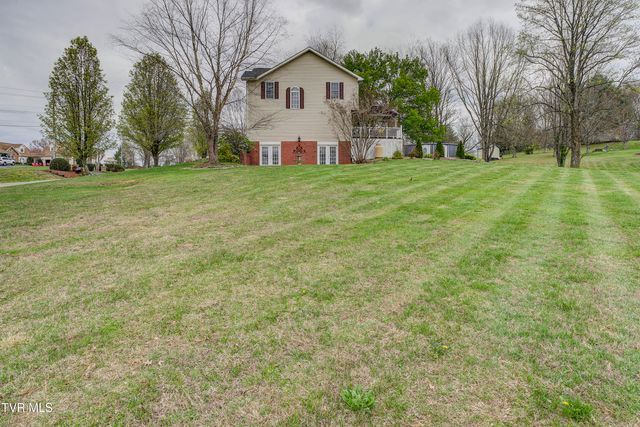 1188 White Top Road, Bluff City, TN 37618