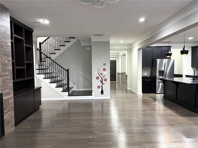 920 Grove Valley Dr, Cumming, GA 30041