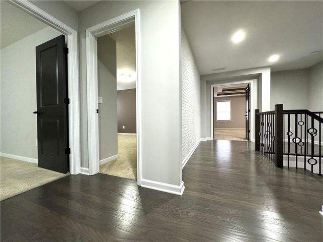 920 Grove Valley Dr, Cumming, GA 30041