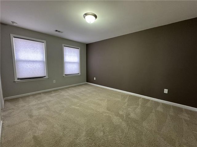 920 Grove Valley Dr, Cumming, GA 30041