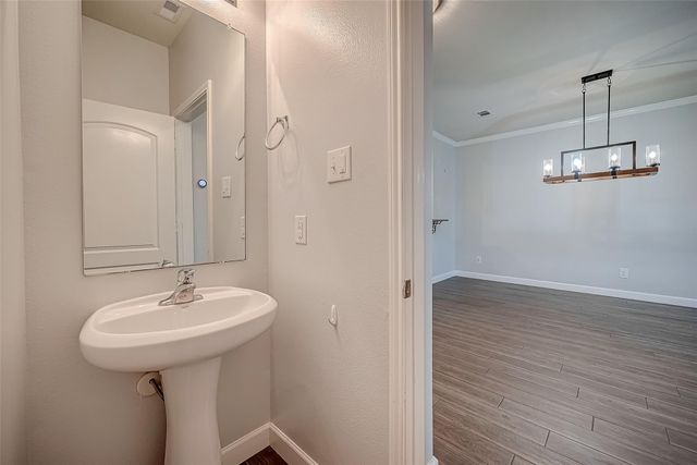 346 Apache Field Lane, La Marque, TX 77568