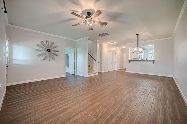 346 Apache Field Lane, La Marque, TX 77568