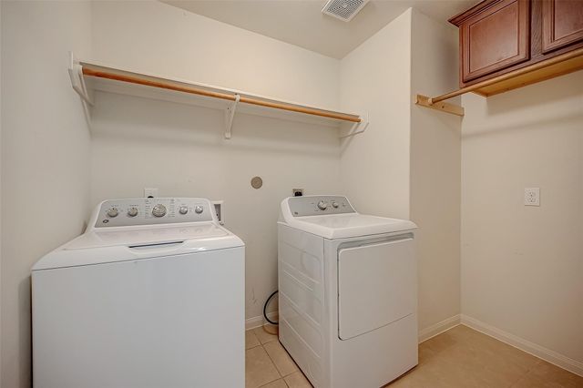 346 Apache Field Lane, La Marque, TX 77568
