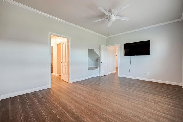 346 Apache Field Lane, La Marque, TX 77568