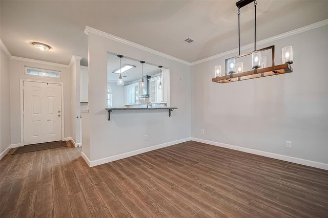 346 Apache Field Lane, La Marque, TX 77568
