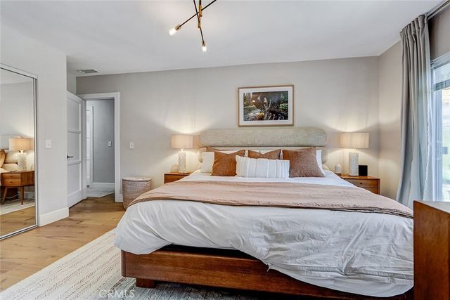 11912 Mccune, Los Angeles, CA 90066