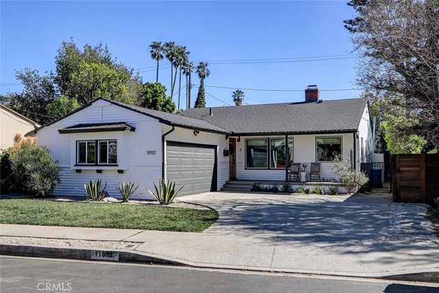 11912 Mccune, Los Angeles, CA 90066