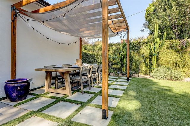 11912 Mccune, Los Angeles, CA 90066